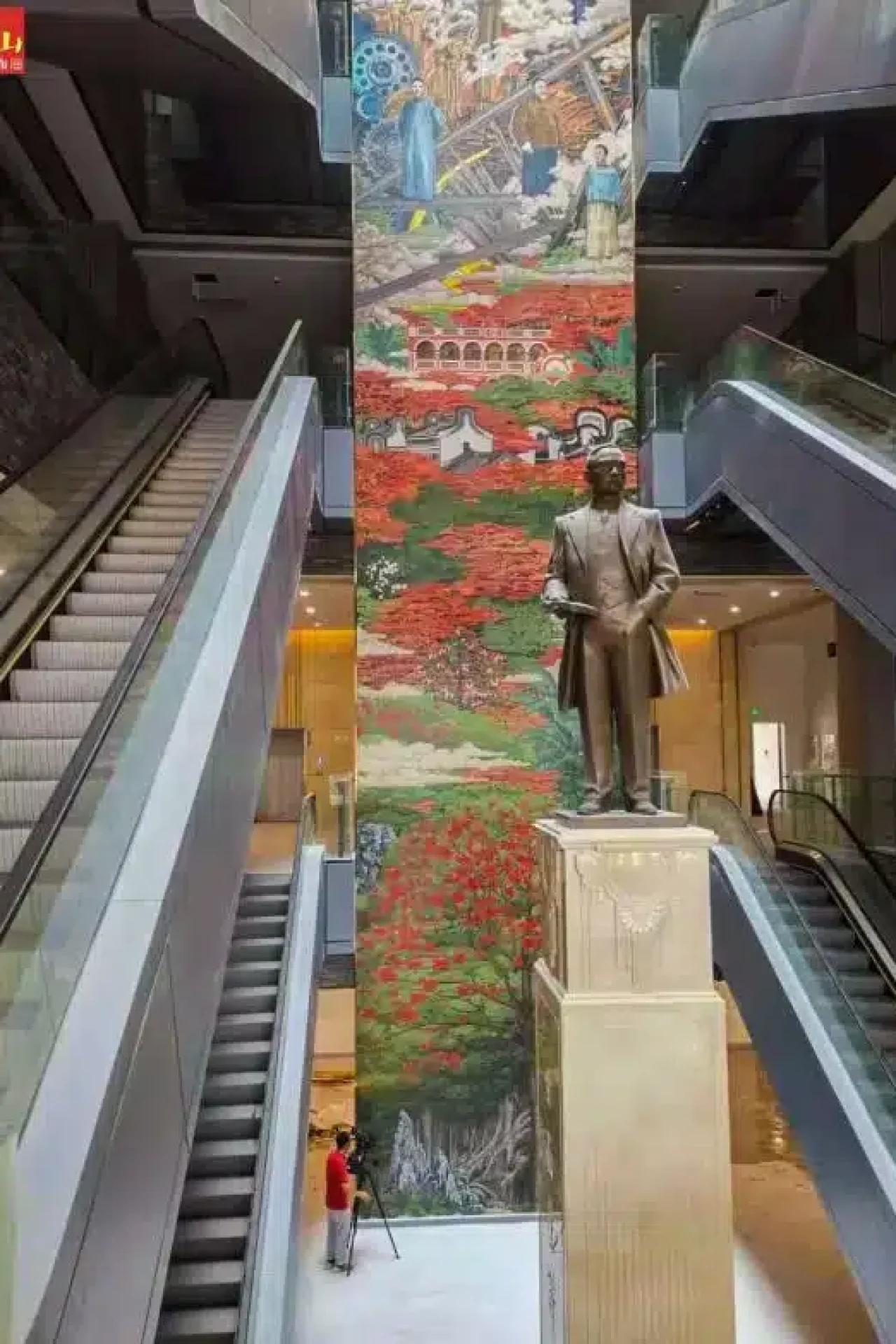 中山纪念图书馆壁画《香山星座》实景图5