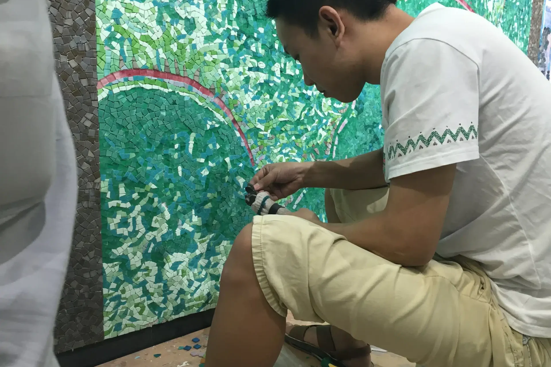 深圳地铁《南国锦绣》-施工安装 (2)